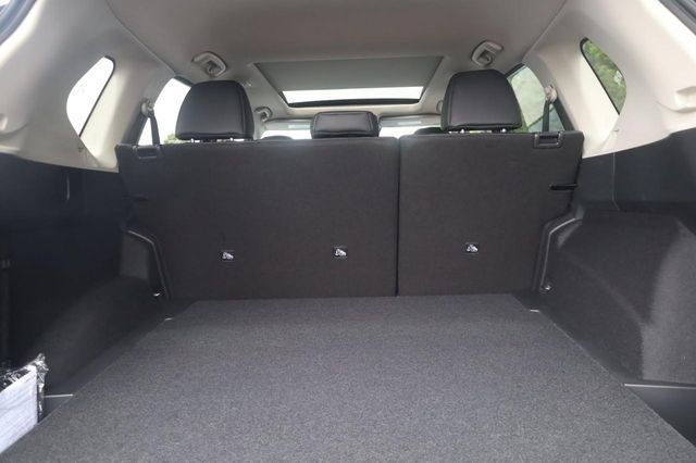 New 2026 Nissan Rogue Dark Armor AWD/4WD image 24