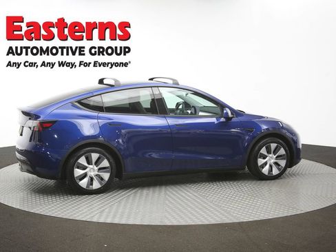 Used 2021 Tesla Model Y Long Range AWD/4WD image 39