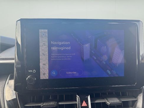 Used 2023 Toyota Corolla LE image 19