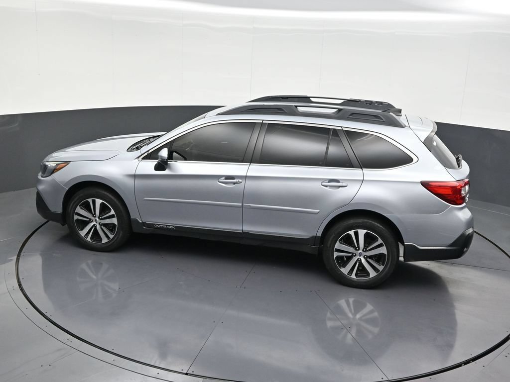 Used 2019 Subaru Outback 3.6R Limited AWD/4WD image 21