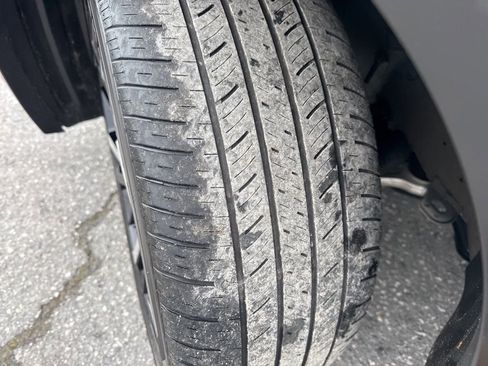 Used 2023 Mitsubishi Outlander SE image 34