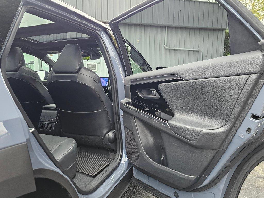 Certified 2023 Subaru Solterra AWD image 12