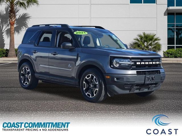 Used 2021 Ford Bronco Sport Outer Banks AWD/4WD image 3