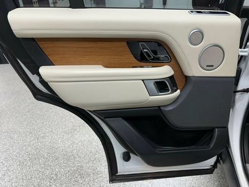 Used 2020 Land Rover Range Rover HSE AWD/4WD image 25