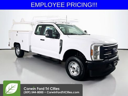 New 2026 Ford F250 XL AWD/4WD image 1