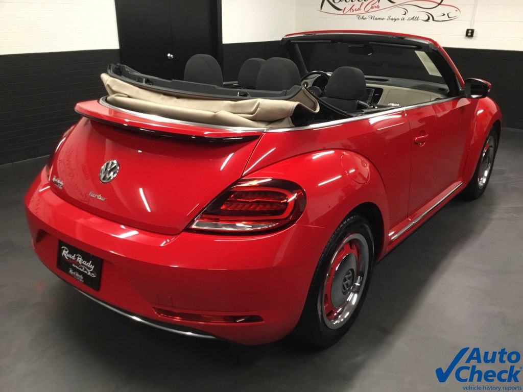 Used 2018 Volkswagen Beetle 2.0T Coast FWD image 11