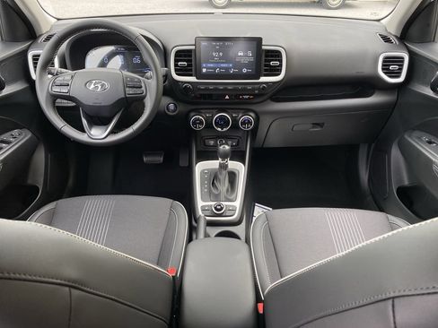 New 2026 Hyundai Venue SEL FWD image 12