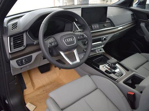 Certified 2024 Audi Q5 2.0T Premium Plus w/ Premium Plus Package image 25