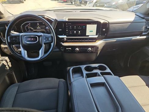 Used 2025 GMC Sierra 1500 SLE w/ Preferred Package AWD/4WD image 7
