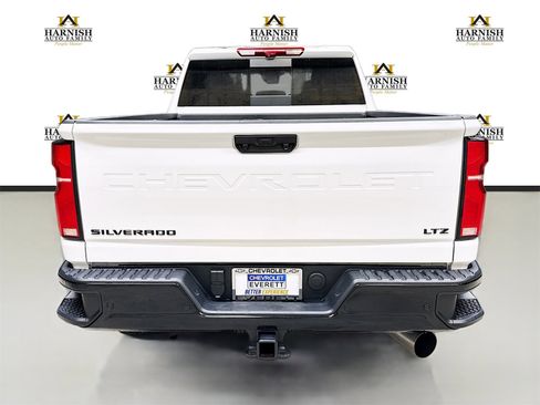 Used 2025 Chevrolet Silverado 2500 LTZ w/ Trail Boss Package image 6