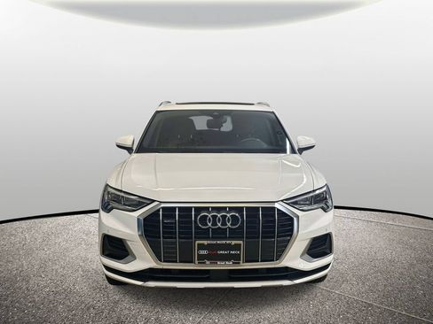 Used 2023 Audi Q3 2.0T Premium w/ Convenience Package AWD/4WD image 21