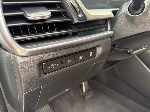 Used 2024 Kia Telluride SX Prestige AWD/4WD image 17