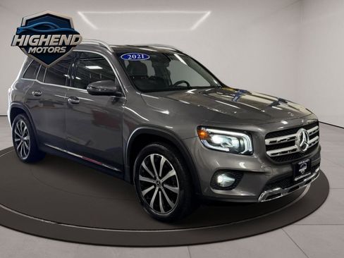 Used 2021 Mercedes-Benz GLB 250 4MATIC image 8