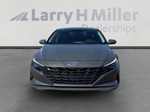 Used 2023 Hyundai Elantra SEL image 8