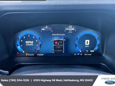 Used 2025 Ford Bronco Badlands image 14