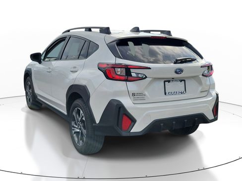 Used 2024 Subaru Crosstrek 2.0i Premium AWD/4WD image 4