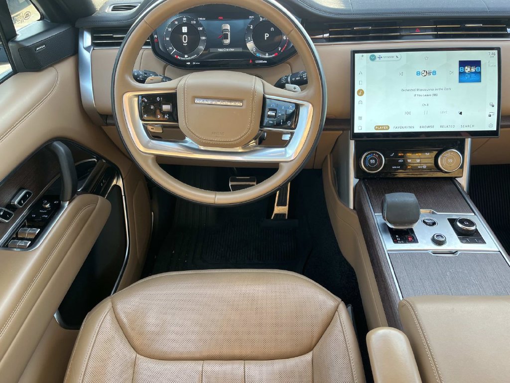 Certified 2023 Land Rover Range Rover SE AWD/4WD image 13