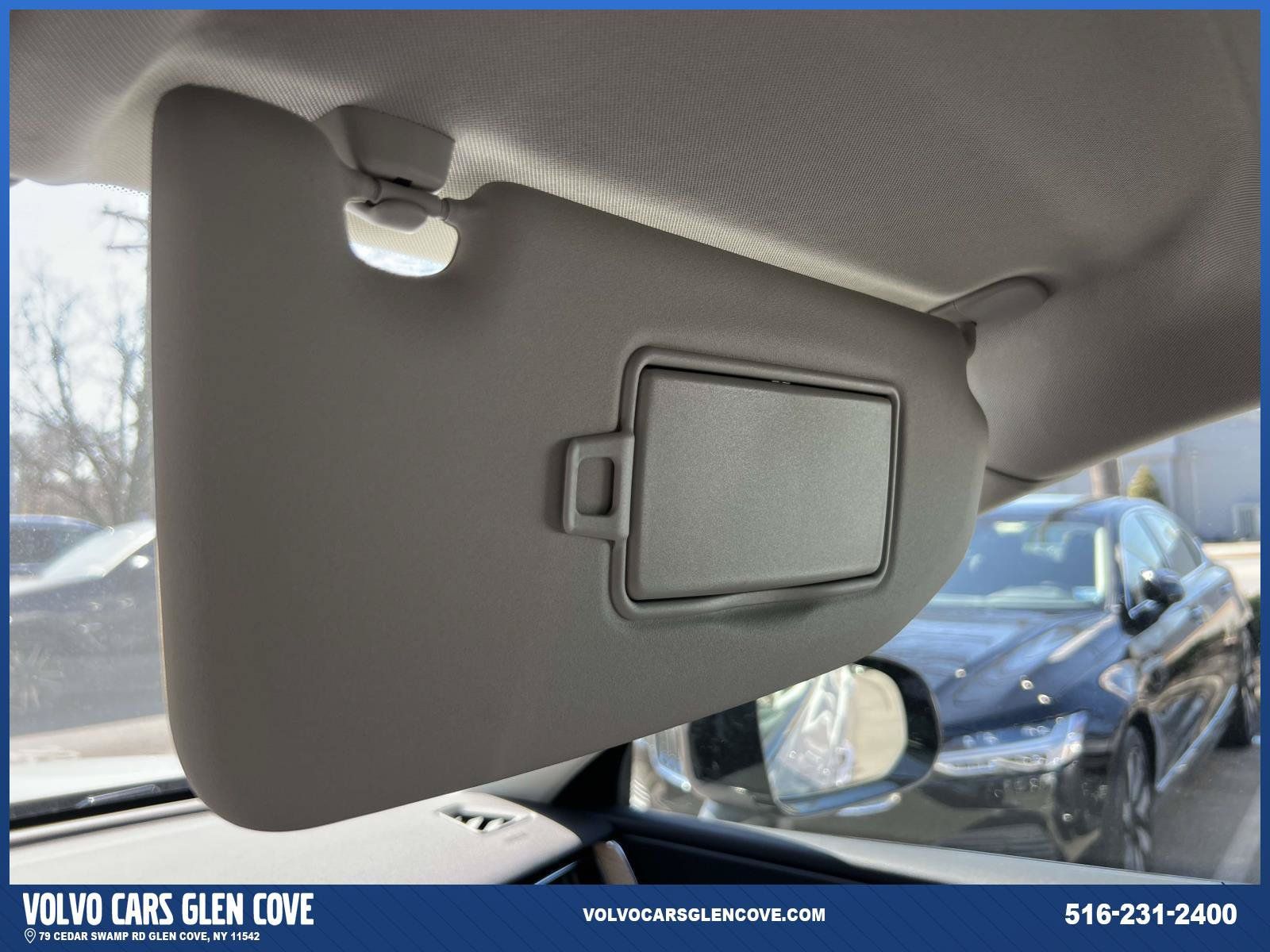 Certified 2026 Volvo XC60 B5 Plus w/ Protection Package Premier AWD/4WD image 31