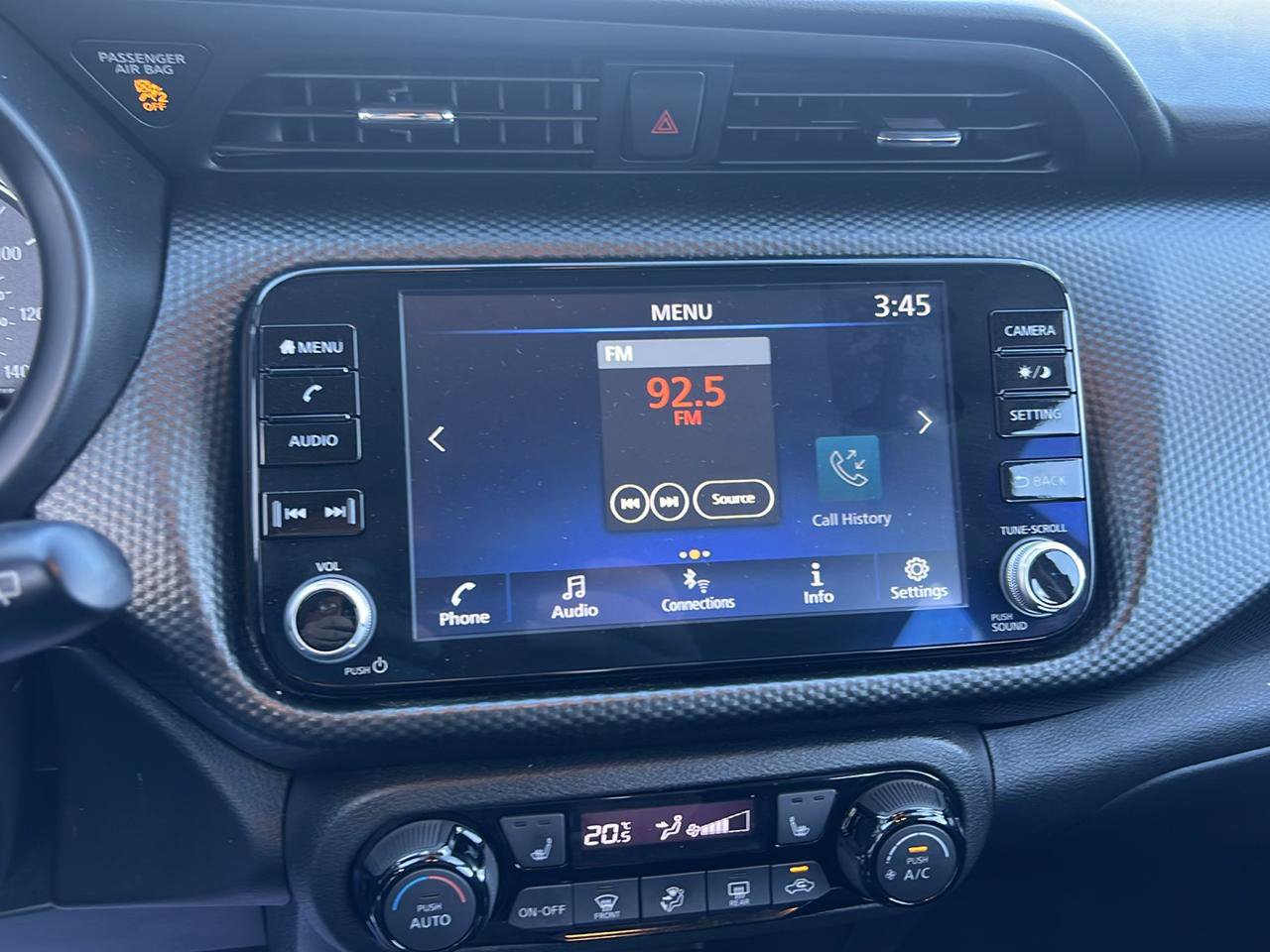 Used 2021 Nissan Kicks SV FWD image 19