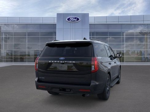 New 2026 Ford Expedition Active AWD/4WD image 8