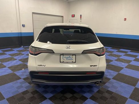 Certified 2026 Honda HR-V Sport image 22