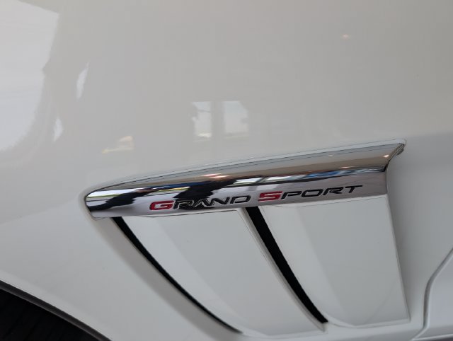 Used 2011 Chevrolet Corvette Grand Sport w/ Preferred Equipment Group RWD image 24