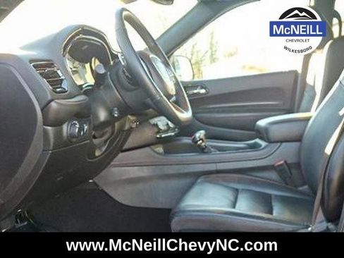 Used 2024 Dodge Durango GT AWD/4WD image 7