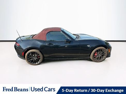 Used 2018 MAZDA MX-5 Miata Club w/ Brembo/BBS Recaro Package RWD image 9
