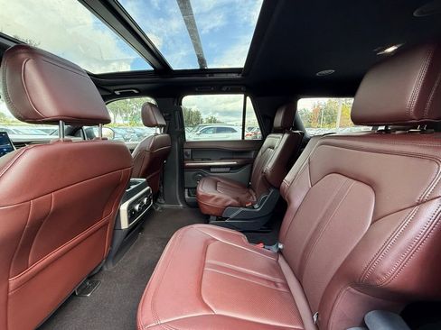 Used 2023 Ford Expedition Max Limited image 16
