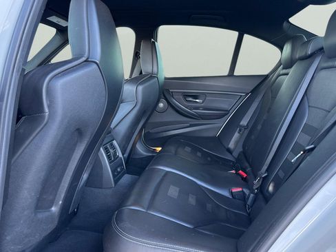 Used 2017 BMW M3 image 5