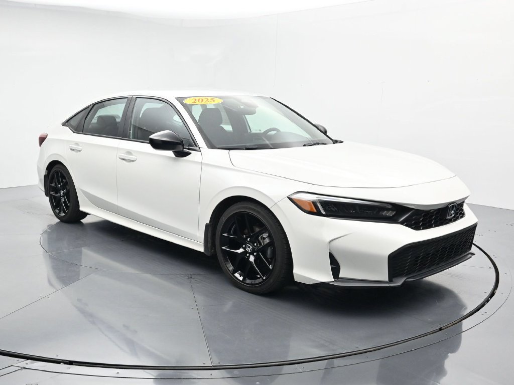 Used 2025 Honda Civic Sport image 2