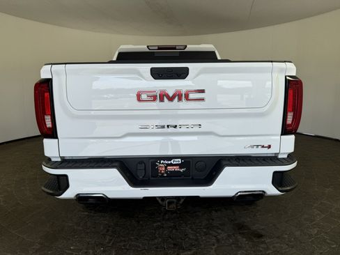 Used 2022 GMC Sierra 1500 AT4 w/ AT4 Preferred Package AWD/4WD image 6