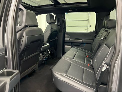 Used 2024 Ford F150 Lariat image 31