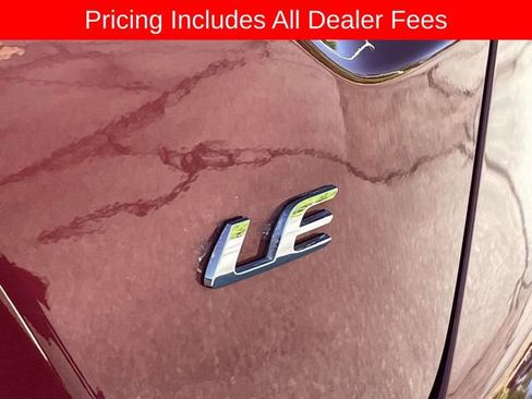 Used 2024 Toyota Corolla LE FWD image 12