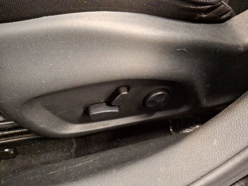 Used 2020 Jeep Compass Latitude image 17