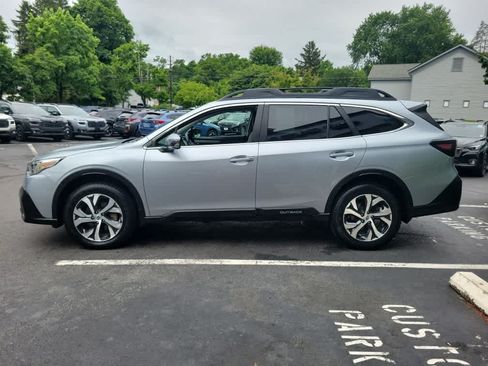 Used 2021 Subaru Outback Limited AWD/4WD image 7