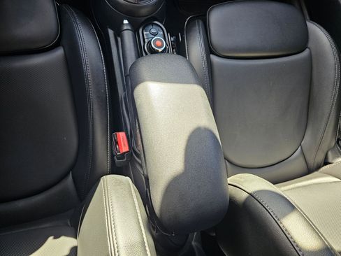 Used 2020 MINI Cooper S FWD image 26