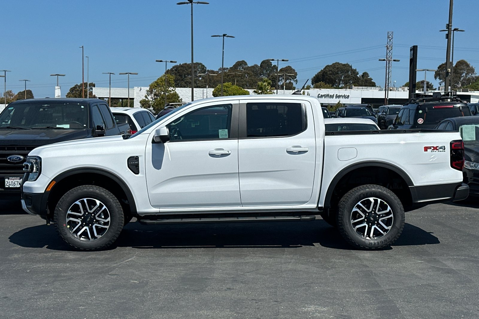 New 2026 Ford Ranger Lariat w/ FX4 Off-Road Package AWD/4WD image 7