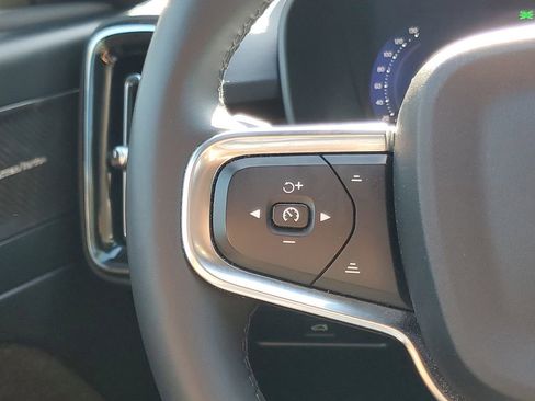 Certified 2023 Volvo C40 P8 Recharge Ultimate w/ Protection Package Premier AWD/4WD image 23
