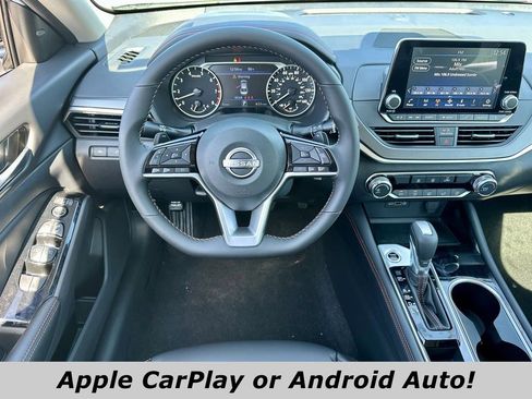 Certified 2025 Nissan Altima 2.5 SR FWD image 5