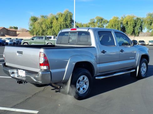 Used 2015 Toyota Tacoma PreRunner w/ SR5 Package image 8