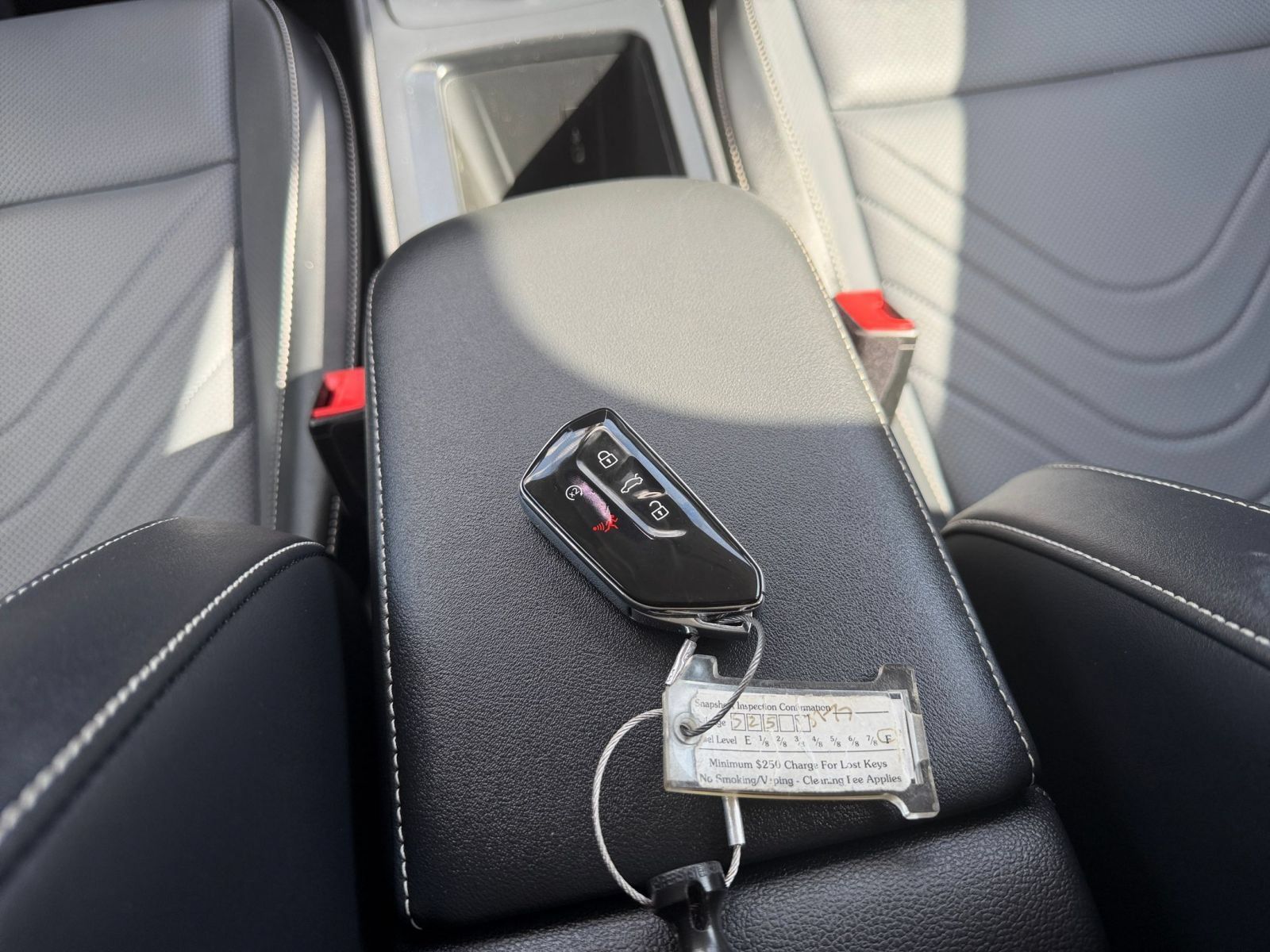 Used 2026 Volkswagen Tiguan SE AWD/4WD image 20