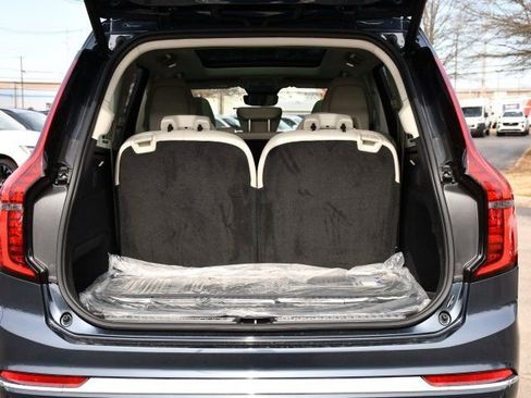 New 2026 Volvo XC90 B6 Ultra w/ Protection Package AWD/4WD image 28