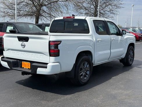 New 2026 Nissan Frontier SV image 3