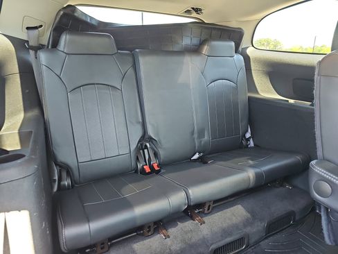 Used 2015 Buick Enclave Premium w/ Experience Buick Package FWD image 12