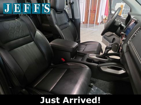 Used 2024 Nissan Frontier SL w/ Technology Package image 20