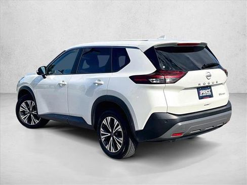 Used 2023 Nissan Rogue SV image 13