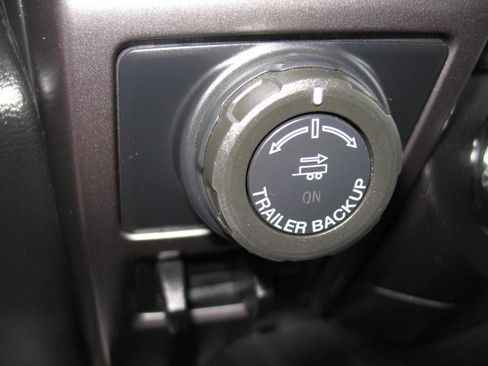 Used 2019 Ford F150 XLT w/ Equipment Group 302A Luxury image 52