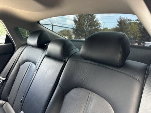 Used 2020 Kia Optima SE FWD image 17