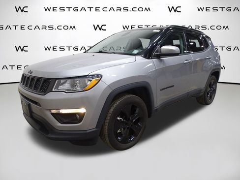 Used 2019 Jeep Compass Altitude image 1